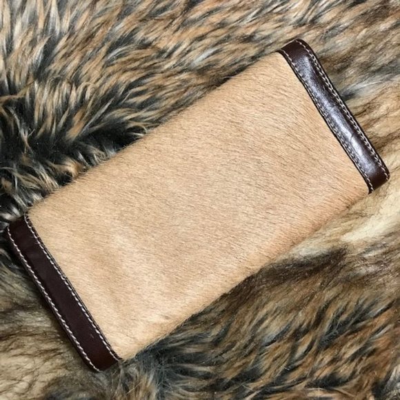 *Rare* Anne Klein Hair Calf Leather Antiqued Frame Push Latch Wallet - Picture 3 of 15